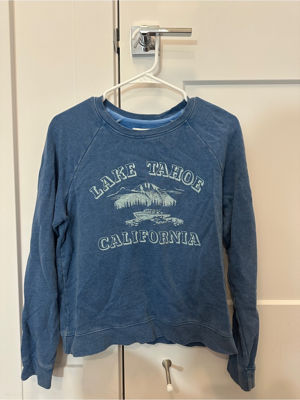 🍀 Lucky Brand Lake Tahoe California Blue Graphic Sweatshirt 🍀